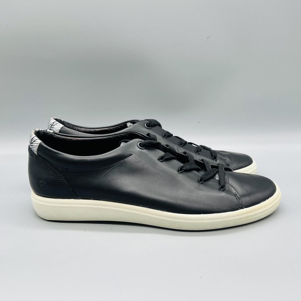 ECCO Shoes Womens 10.5 Black Leather Soft 7 Lace Up Walking Sneakers Comfort
